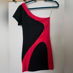 Myell Stylish Black and Red One-Shoulder Dress Size Small
